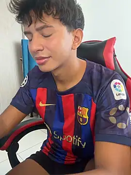 Leonarrrd 01 online show from 03-13-26, 08:47