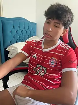 Leonarrrd 01 online show from 03-12-26, 07:51