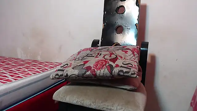 Amazing12inch online show from 02-25-25, 09:58