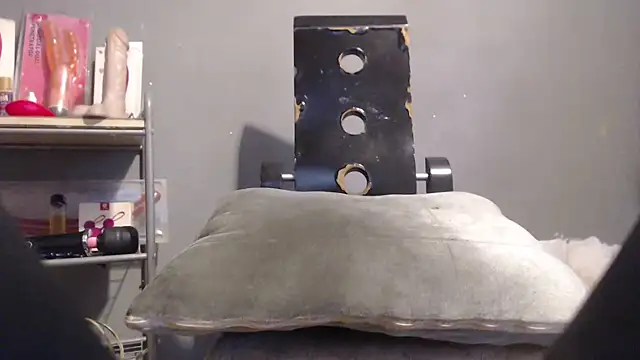 Amazing12inch online show from 11-15-25, 08:02