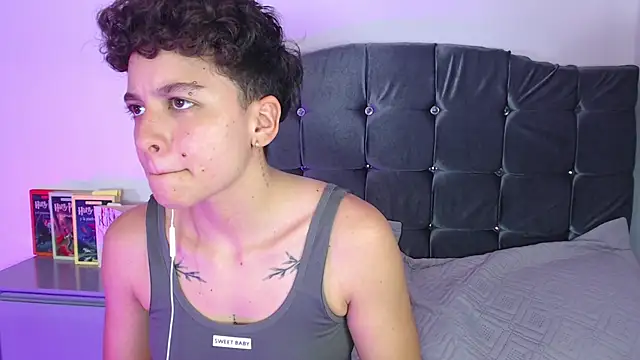 Antonella Cruz02 online show from 07-17-26, 04:32