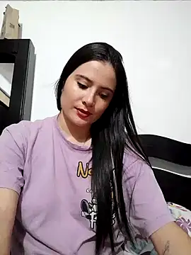 Snapshot of Zoe_Clark_ chatting on 12-19-24, 02:34 Zoe Clark  online show from 12-19-24, 02:34