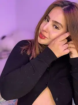 ValerieHilton online show from 11-16-25, 09:19