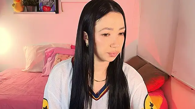 lilyy evanss online show from 02-08-26, 11:24