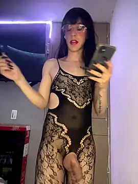 danielagh29 online show from 12-15-25, 06:30