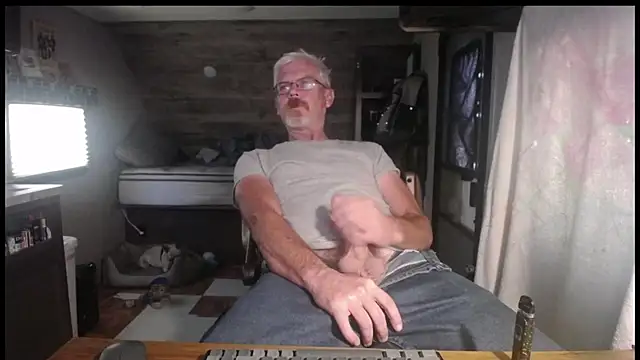 Di9ital069 online show from 10-14-25, 05:24