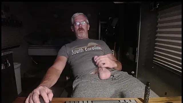 Di9ital069 online show from 10-31-25, 03:25