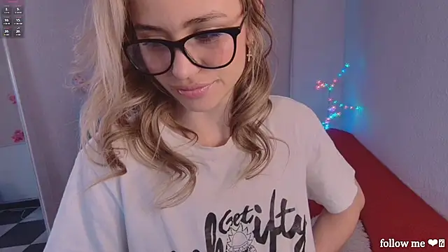 Lucy Princes online show from 03-06-26, 06:52