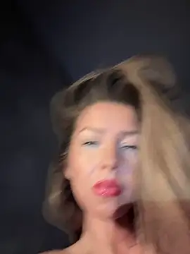 Snapshot of SonyaD_ chatting on 02-20-25, 05:23 SonyaD  online show from 02-20-25, 05:23