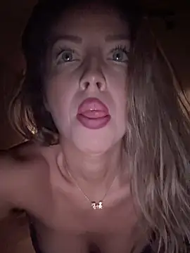 Snapshot of SonyaD_ chatting on 03-22-25, 02:16 SonyaD  online show from 03-22-25, 02:16