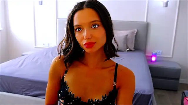 wow Mia online show from 03-22-25, 06:00