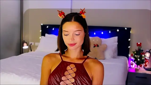 wow Mia online show from 12-22-24, 02:17