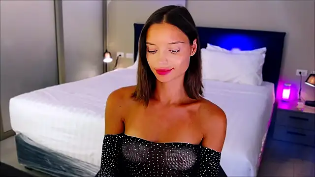 wow Mia online show from 02-21-25, 08:18