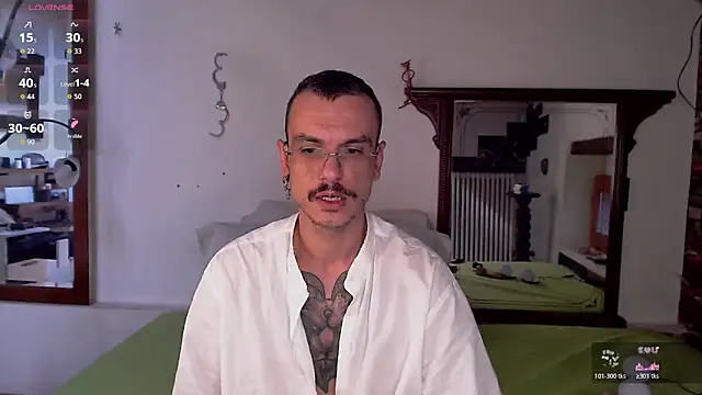 Snapshot of cek_186 chatting on 05-26-26, 12:03 cek 186 online show from 05-26-26, 12:03