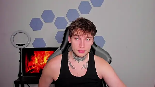 Chris Tyson online show from 10-24-25, 09:36