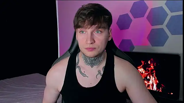 Chris Tyson online show from 03-18-25, 04:18