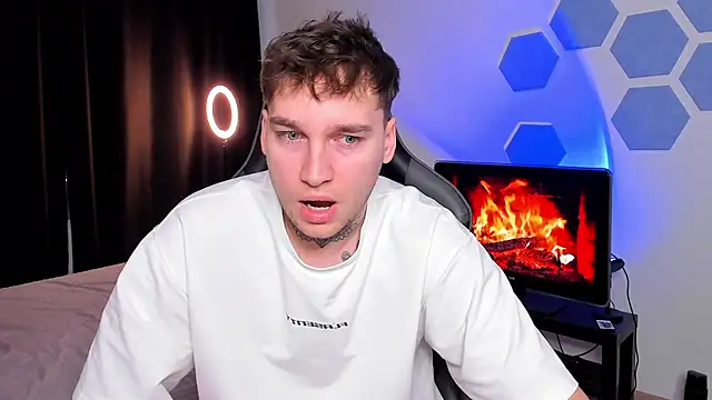 Chris Tyson online show from 12-05-25, 07:29