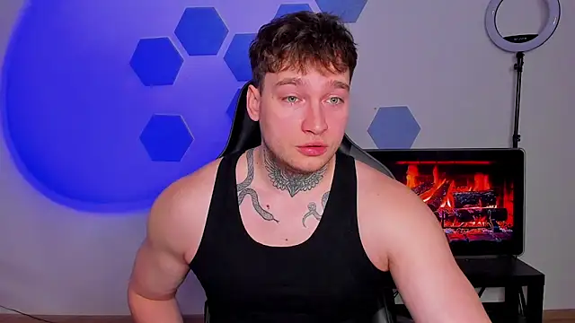 Snapshot of Chris_Tyson chatting on 02-18-26, 08:44 Chris Tyson online show from 02-18-26, 08:44