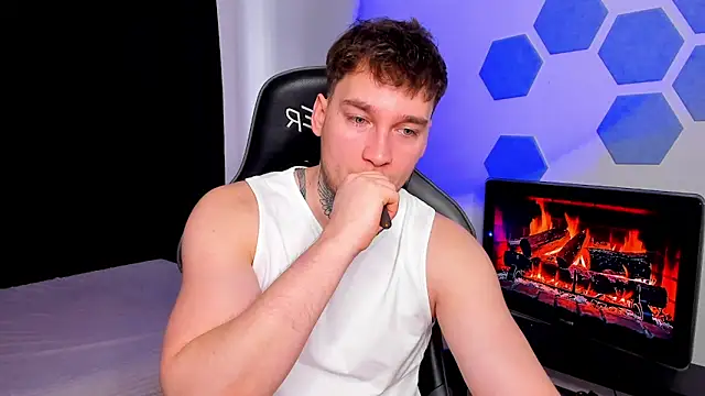 Snapshot of Chris_Tyson chatting on 02-03-26, 08:41 Chris Tyson online show from 02-03-26, 08:41