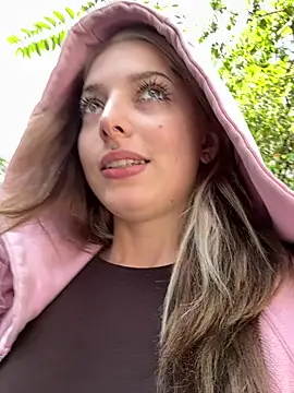 LoraaDoll online show from 01-10-26, 05:14