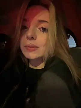 LoraaDoll online show from 11-22-25, 02:16