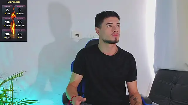 EdwardRoss  online show from 02-13-26, 07:58