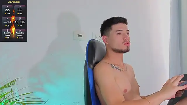 EdwardRoss  online show from 03-04-26, 09:00