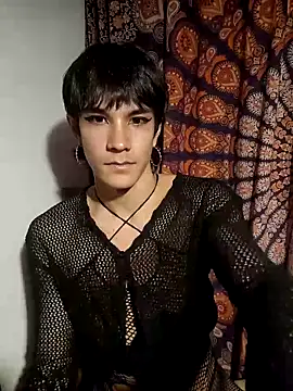 Snapshot of LYZBORNHD chatting on 03-03-26, 11:23 LYZBORNHD online show from 03-03-26, 11:23