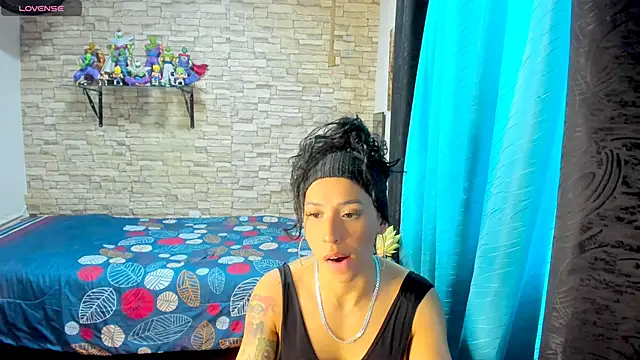 Snapshot of kaiagerbes3 chatting on 10-05-25, 03:36 kaiagerbes3 online show from 10-05-25, 03:36