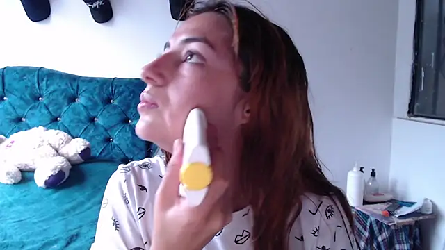 Kate lorens9 online show from 03-30-26, 01:12