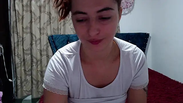 Snapshot of Kate_lorens9 chatting on 09-18-25, 10:07 Kate lorens9 online show from 09-18-25, 10:07