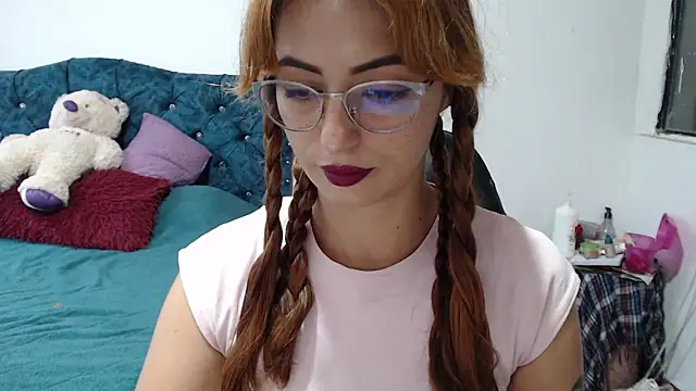 Kate lorens9 online show from 04-05-26, 05:30