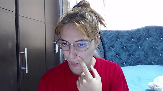 Kate lorens9 online show from 02-23-26, 02:28