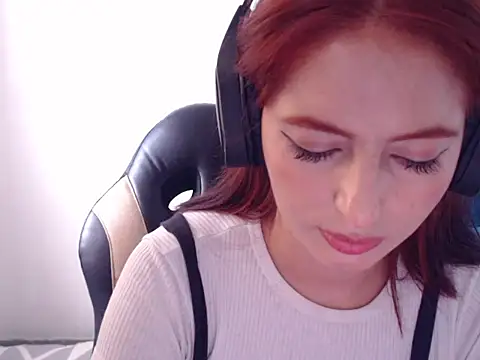 Snapshot of Kate_lorens9 chatting on 03-21-25, 05:56 Kate lorens9 online show from 03-21-25, 05:56