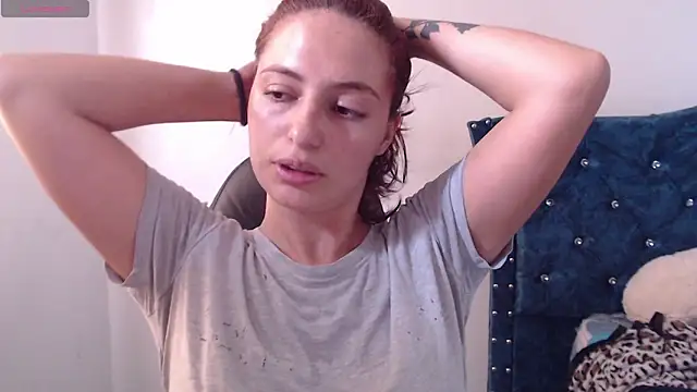 Snapshot of Kate_lorens9 chatting on 02-15-25, 06:12 Kate lorens9 online show from 02-15-25, 06:12
