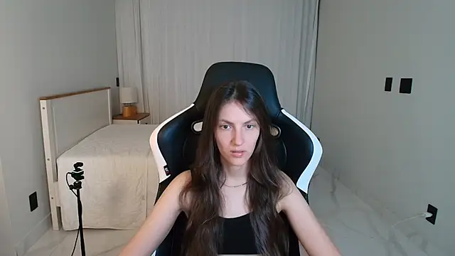 upssnowy online show from 07-12-26, 04:35
