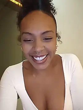 Snapshot of Julia_Pretinha chatting on 05-11-26, 01:45 Julia Pretinha online show from 05-11-26, 01:45