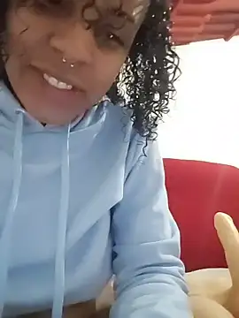 Julia Pretinha online show from 11-09-25, 09:08