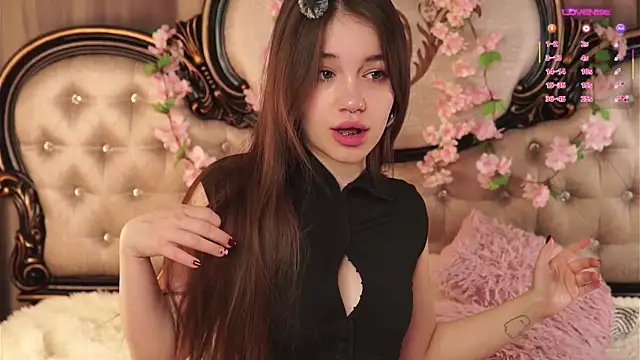 AmiLewis online show from 04-10-26, 01:12