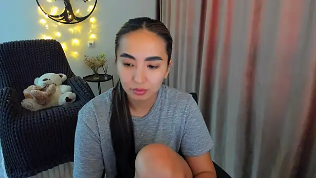 worldofkim online show from 02-26-26, 05:18