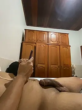 atreus35 online show from 12-21-24, 05:25