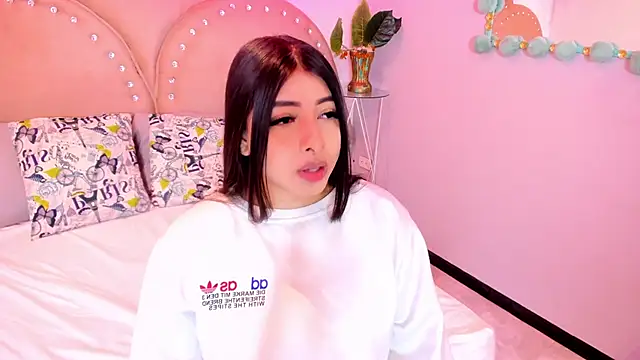 Miia Thompsonn online show from 12-05-25, 03:27