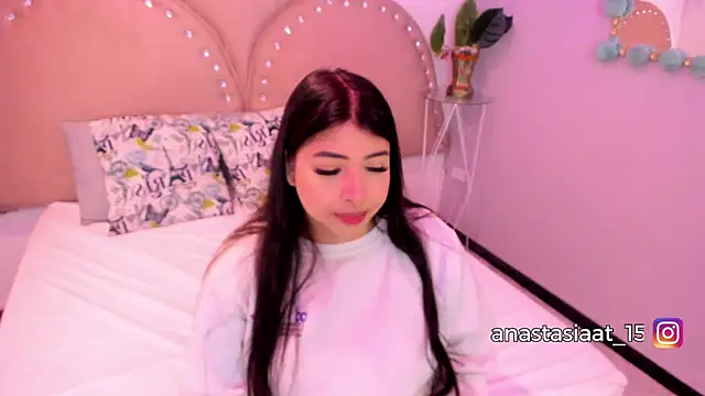 Miia Thompsonn online show from 12-03-25, 03:40