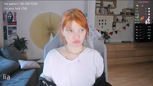 lil lia online show from 09-29-25, 04:52