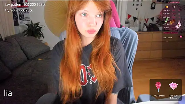 lil lia online show from 09-10-25, 02:10