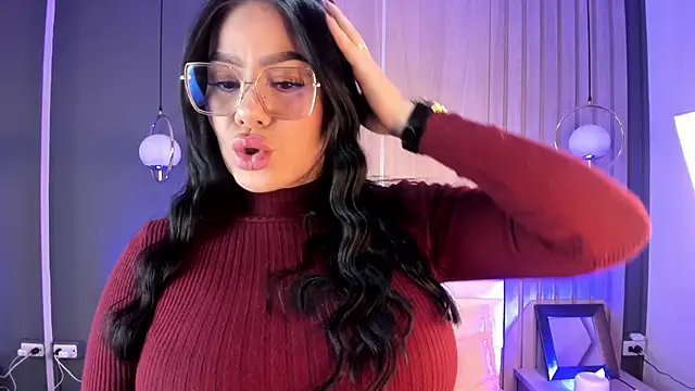 Snapshot of Miah_gomez_ chatting on 03-19-26, 06:08 Miah gomez online show from 03-19-26, 06:08