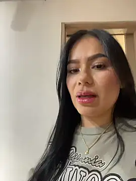 Miah gomez  online show from 02-05-26, 10:38