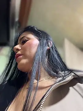 Miah gomez  online show from 04-27-26, 07:23
