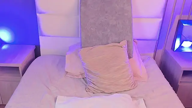 Snapshot of Miah_gomez_ chatting on 04-11-26, 12:31 Miah gomez online show from 04-11-26, 12:31