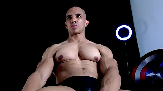 Snapshot of Antonywebb94 chatting on 11-23-25, 03:05 Antonywebb94 online show from 11-23-25, 03:05